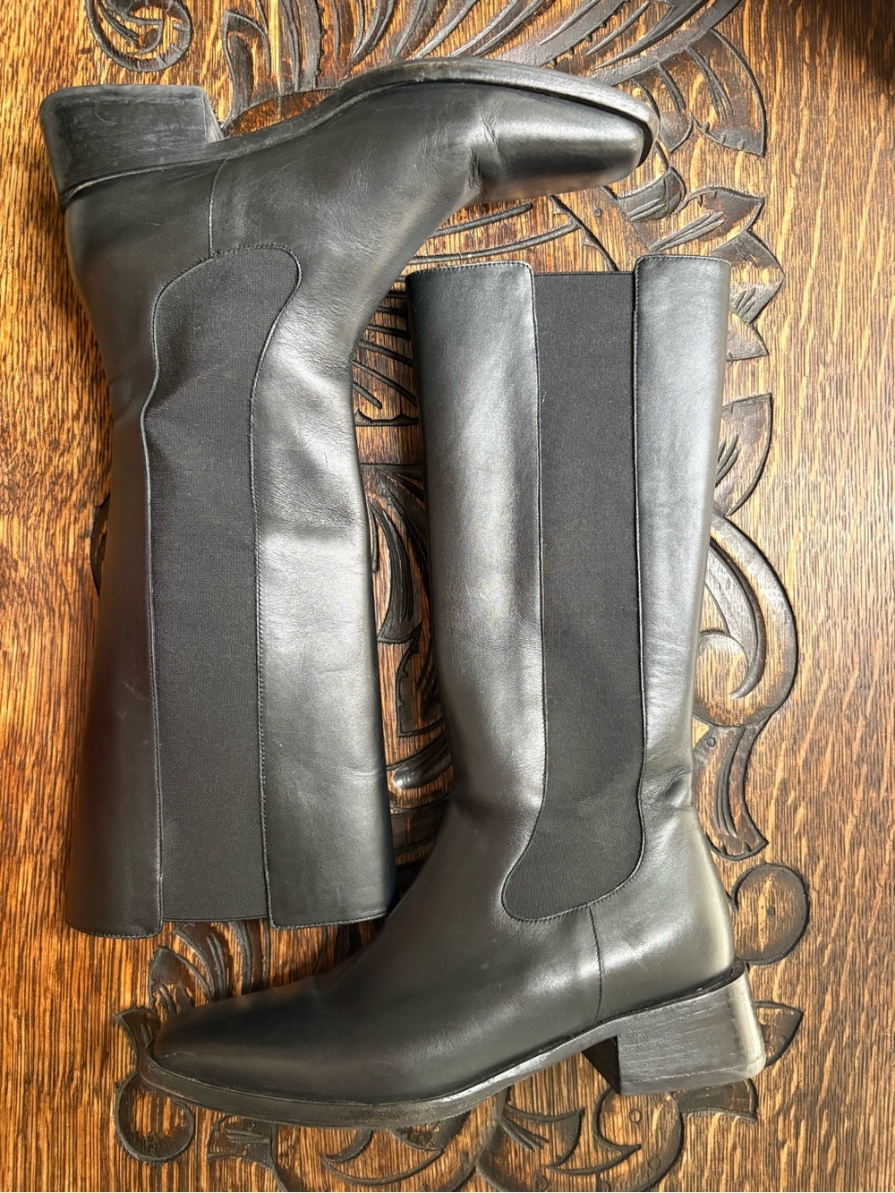 Neous “Prose” Leather Boots